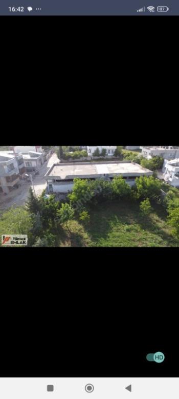 YILMAZ EMLAKTAN KAHTA CUMHURİYET MAH. SATILIK HAYVAN ÇİFTLİĞİ