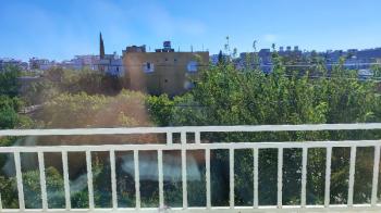 GİRNE MAH. JANDARMA YOLUNA CEPHELİ SATILIK BİNA VE 977 m² ARSASI
