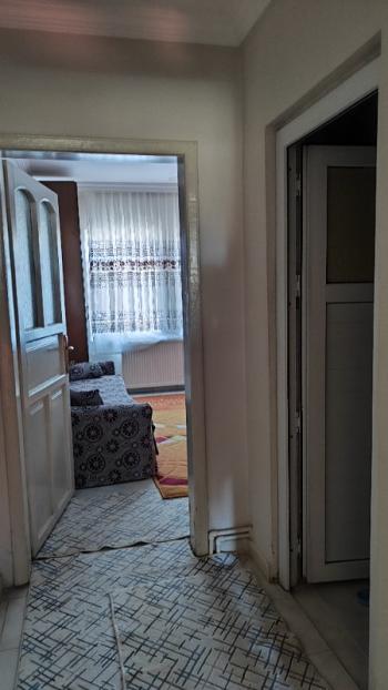 GİRNE MAH. JANDARMA YOLUNA CEPHELİ SATILIK BİNA VE 977 m² ARSASI