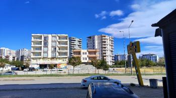 KAHTANIN EN GENİŞ BULVARI ÜSTÜNDE SATILIK 98m² 4mtCEPHELİ DÜKKAN