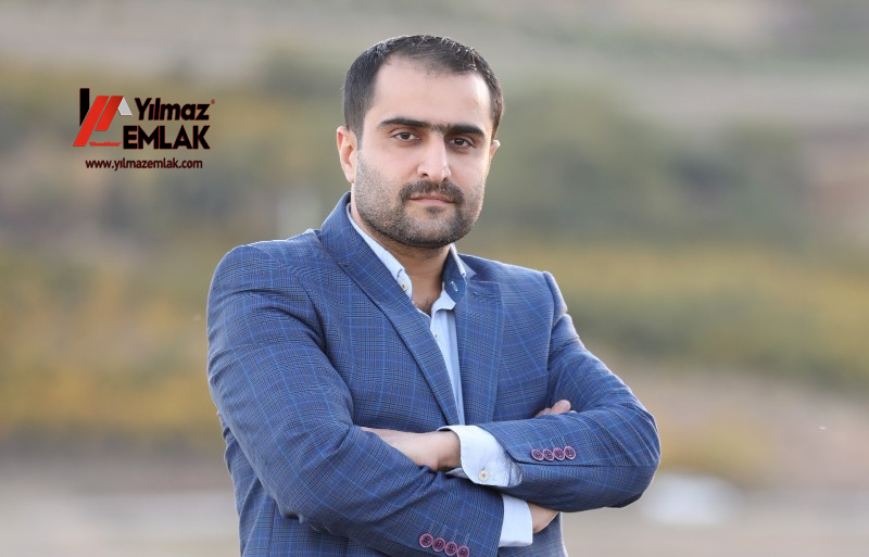YILMAZ EMLAK'TAN GİRNE MAH.20 METRELİK YOLDA SATILIK 430 m² ARSA