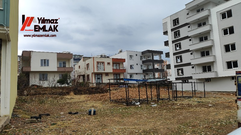 YILMAZ EMLAK'TAN GİRNE MAH.20 METRELİK YOLDA SATILIK 430 m² ARSA