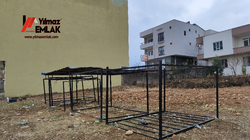 YILMAZ EMLAK'TAN GİRNE MAH.20 METRELİK YOLDA SATILIK 430 m² ARSA