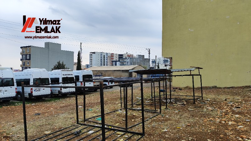 YILMAZ EMLAK'TAN GİRNE MAH.20 METRELİK YOLDA SATILIK 430 m² ARSA