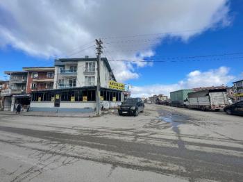AFYON ÜÇOK EMLAKTAN SAHİPATA MAH SATILIK KÖŞE KONUMLU DÜKKAN
