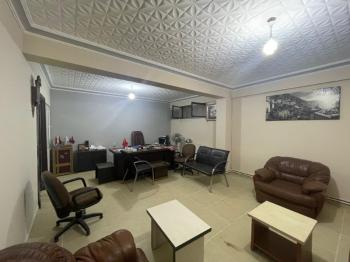 AFYON ÜÇOK EMLAKTAN SAHİPATA MAH SATILIK KÖŞE KONUMLU DÜKKAN