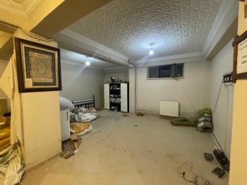 AFYON ÜÇOK EMLAKTAN SAHİPATA MAH SATILIK KÖŞE KONUMLU DÜKKAN