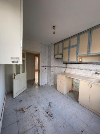 AFYON ÜÇOK EMLAKTAN OSMAN GAZİ MAH KİRALIK 3+1 DAİRE