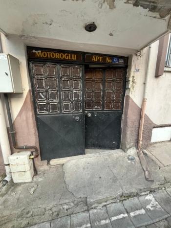 AFYON ÜÇOK EMLAKTAN  SÜMER MAH. KİRALIK 1+1