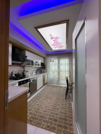 AFYON ÜÇOK EMLAKTAN SAHİPATA MAH SATILIK ARAKAT 3+1 DAİRE
