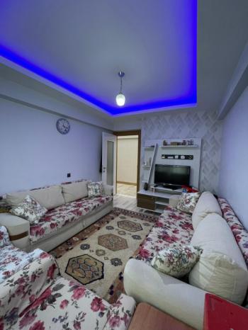 AFYON ÜÇOK EMLAKTAN SAHİPATA MAH SATILIK ARAKAT 3+1 DAİRE