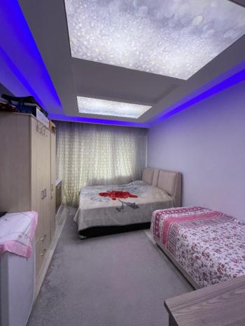 AFYON ÜÇOK EMLAKTAN SAHİPATA MAH SATILIK ARAKAT 3+1 DAİRE