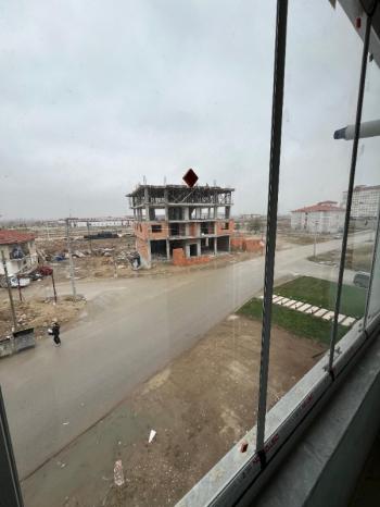 AFYON ÜÇOK EMLAKTAN ERENLER MAH YATIRIMLIK SATILIK 3+1 EŞYALI DAİRE