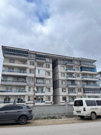 AFYON ÜÇOK EMLAKTAN YENİCE MAH KİRALIK 4+1 GENİŞ DAİRE