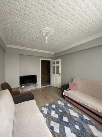 AFYON ÜÇOK EMLAKTAN SAHİPATA MAH SATILIK 3+1 DAİRE