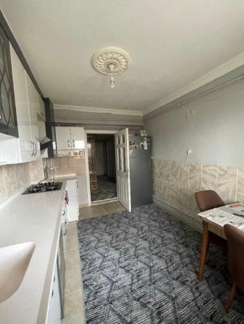 AFYON ÜÇOK EMLAKTAN SAHİPATA MAH SATILIK 3+1 DAİRE