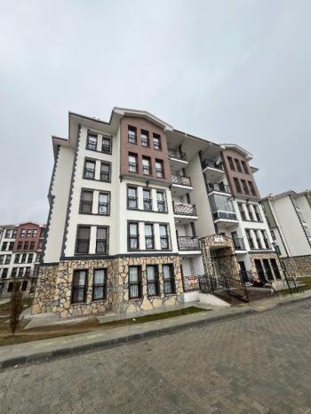 AFYON ÜÇOK EMLAKTAN ÇETİNKAYA TOKİDE SIFIR AYARINDA SATILIK 2+1 DAİRE
