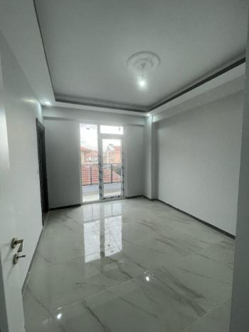 AFYON ÜÇOK EMLAKTAN SAHİPATA MAH DA SATILIK LÜKS 3+1 SIFIR DAİRELER