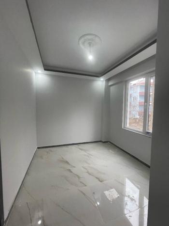 AFYON ÜÇOK EMLAKTAN SAHİPATA MAH SATILIK SIFIR LÜKS 3+1 DAİRE 