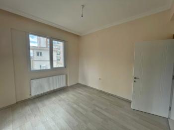 AFYON ÜÇOK EMLAKTAN ERKMEN CUMHURİYET MAH KİRALIK 4+1 DAİRE
