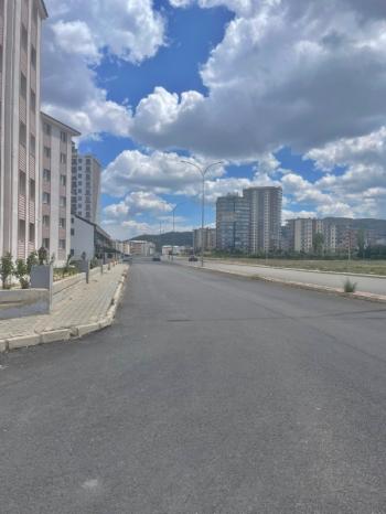 AFYON ÜÇOK EMLAKTAN ERKMEN CUMHURİYET MAH KİRALIK 4+1 DAİRE