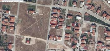 AFYON ÜÇOK EMLAKTAN VEYSEL KARANİ MAH SATILIK 406M² ARSA