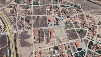 AFYON ÜÇOK EMLAKTAN VEYSEL KARANİ MAH SATILIK 406M² ARSA