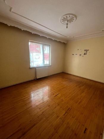 AFYON ÜÇOK EMLAKTAN MAREŞAL MAH. KİRALIK 3+1 DAİRE