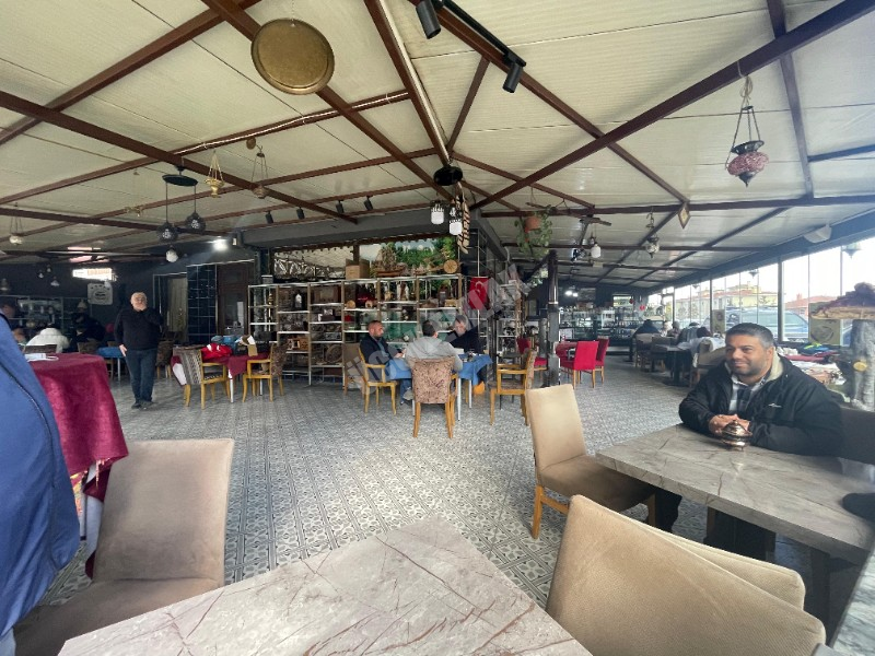AFYON ÜÇOK EMLAKTAN SAHİPATA MAH SATILIK KÖŞE KONUMLU DÜKKAN