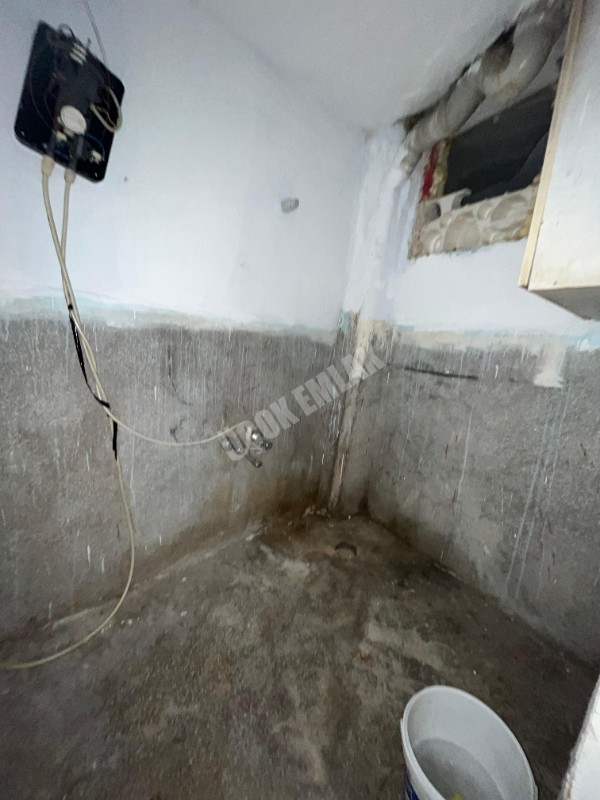 AFYON ÜÇOK EMLAKTAN SÜMER MAH. KİRALIK 1+1
