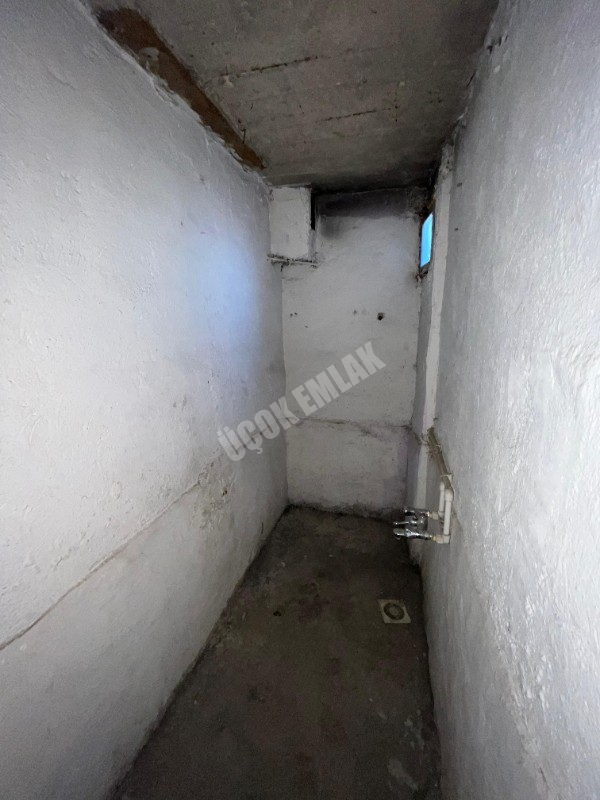 AFYON ÜÇOK EMLAKTAN  SÜMER MAH. KİRALIK 1+1