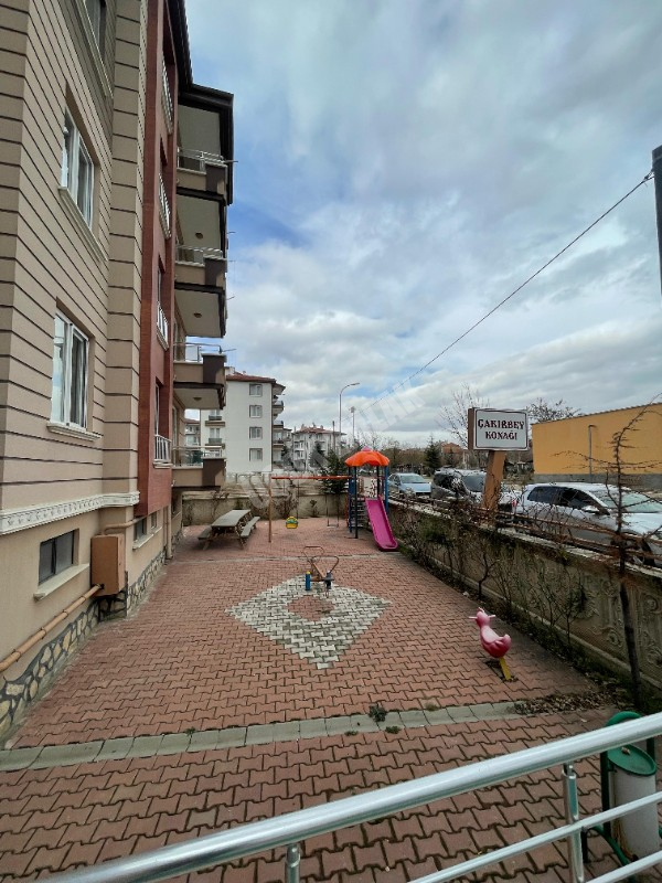 AFYON ÜÇOK EMLAKTAN ALİ İHSAN PAŞA MAH SATILIK LÜKS 3+1 DAİRE