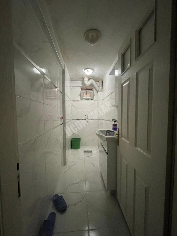 AFYON ÜÇOK EMLAKTAN SAHİPATA MAH SATILIK 3+1 DAİRE