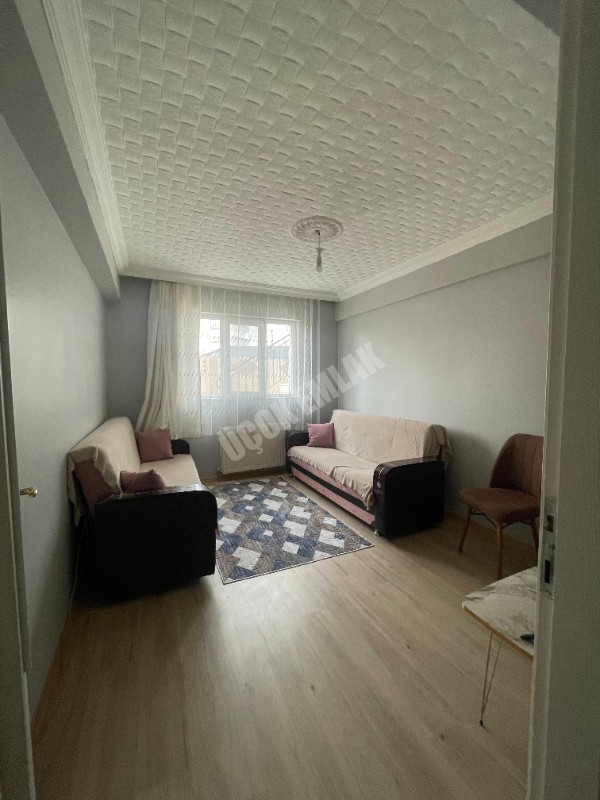 AFYON ÜÇOK EMLAKTAN SAHİPATA MAH SATILIK 3+1 DAİRE