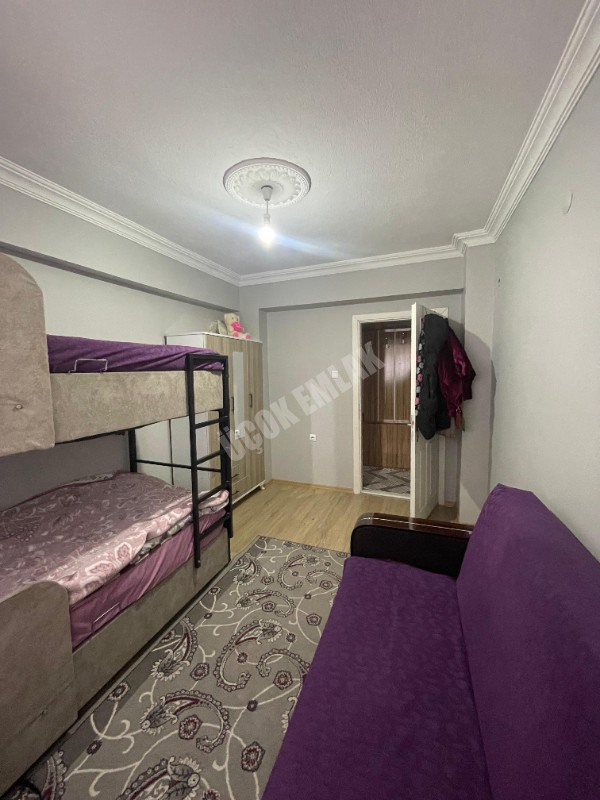 AFYON ÜÇOK EMLAKTAN SAHİPATA MAH SATILIK 3+1 DAİRE
