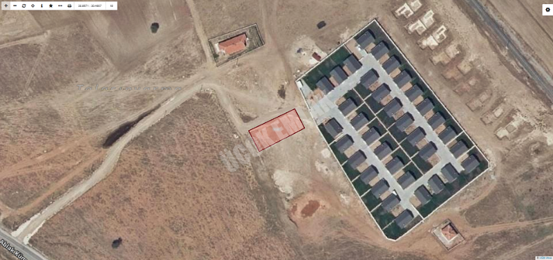 AFYON ÜÇOK EMLAKTAN İHSANİYE ABLAKTA SATILIK 753M² ARSA
