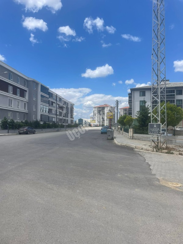 AFYON ÜÇOK EMLAKTAN ERKMEN CUMHURİYET MAH KİRALIK 4+1 DAİRE