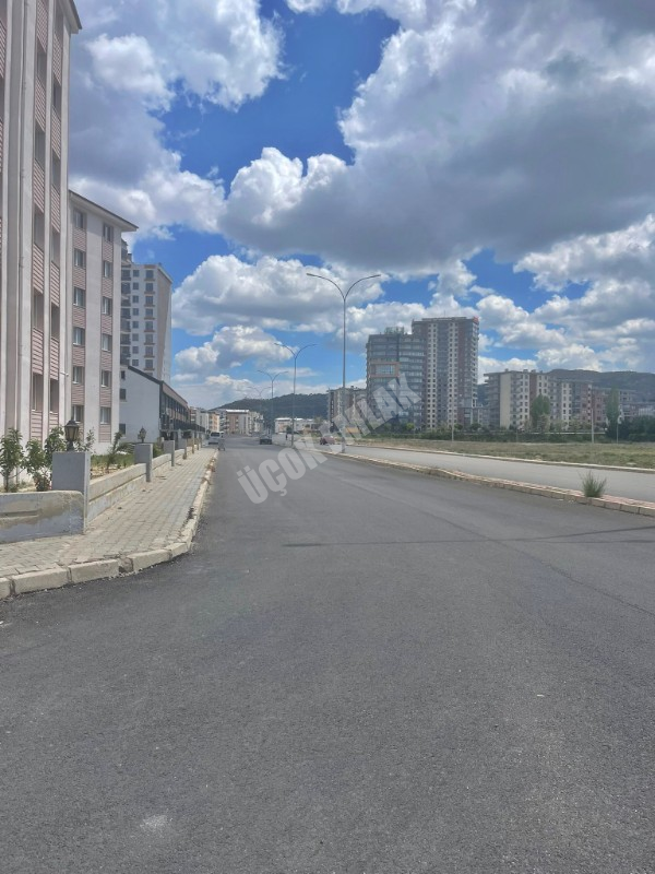 AFYON ÜÇOK EMLAKTAN ERKMEN CUMHURİYET MAH KİRALIK 4+1 DAİRE