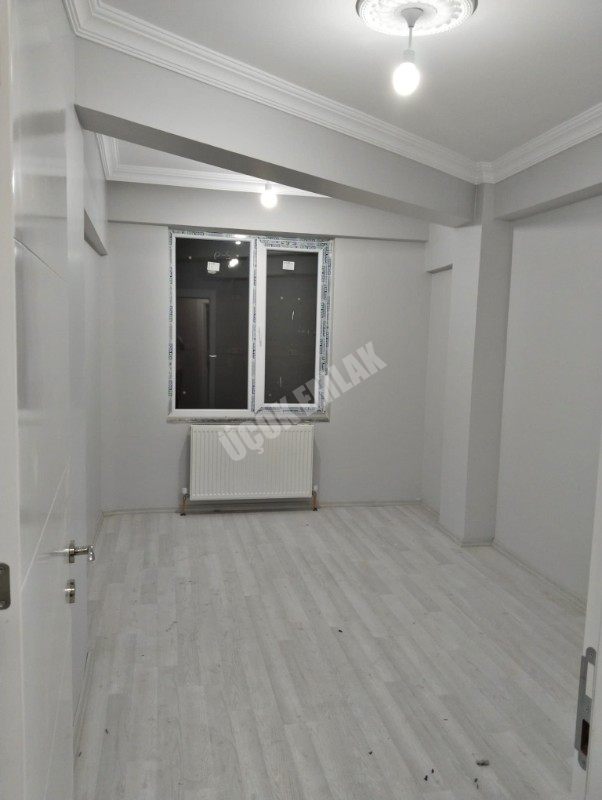 AFYON ÜÇOK EMLAKTAN EŞREFPAŞA MAH SATILIK 2+1 DAİRE