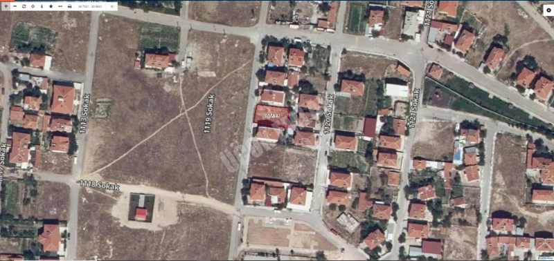 AFYON ÜÇOK EMLAKTAN VEYSEL KARANİ MAH SATILIK 406M² ARSA