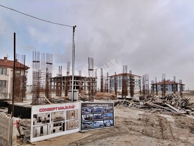 AFYON ÜÇOK EMLAKTAN KARŞIYAKA MAH SATILIK SIFIR LÜKS DAİRELER