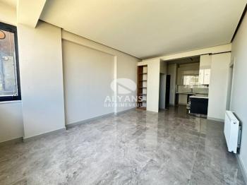 ALYANS'TAN TEK BLOK FULL JENERATÖRLÜ OTOPARKLI GENİŞ 3+1