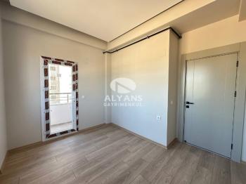 ALYANS'TAN TEK BLOK FULL JENERATÖRLÜ OTOPARKLI GENİŞ 3+1