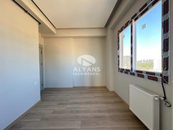 ALYANS'TAN TEK BLOK FULL JENERATÖRLÜ OTOPARKLI GENİŞ 3+1