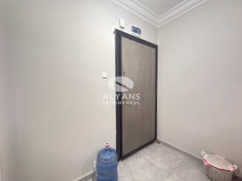 ALYANS'TAN TABELA DEĞERİ YÜKSEK GMKYA SIFIR SATILIK TERASLI OFİS