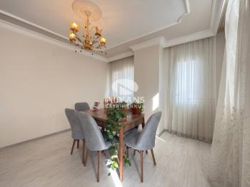 ALYANS'TAN MERKEZİ KONUMDA TEK BLOK FULL YAPILI DOĞALGAZLI 3+1
