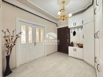 ALYANS'TAN MERKEZİ KONUMDA TEK BLOK FULL YAPILI DOĞALGAZLI 3+1