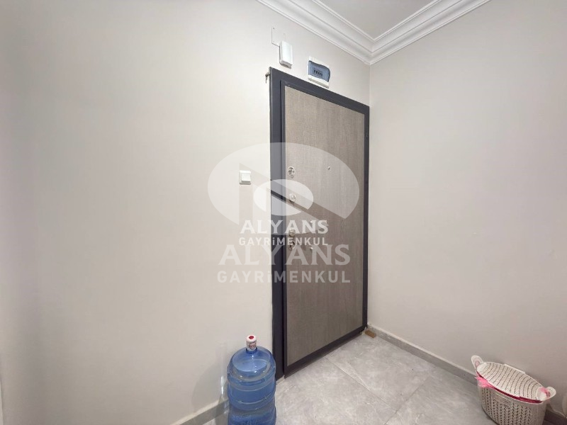 ALYANS'TAN TABELA DEĞERİ YÜKSEK GMKYA SIFIR SATILIK TERASLI OFİS