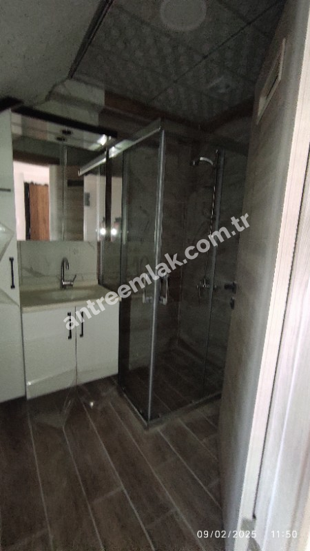 Antre Emlak'tan Satılık Gülyaka Mahallesinde 4+1, Ebeveyn Banyolu Doğalgazlı Asansörlü Otoparklı Sıfır Dubleks Daire