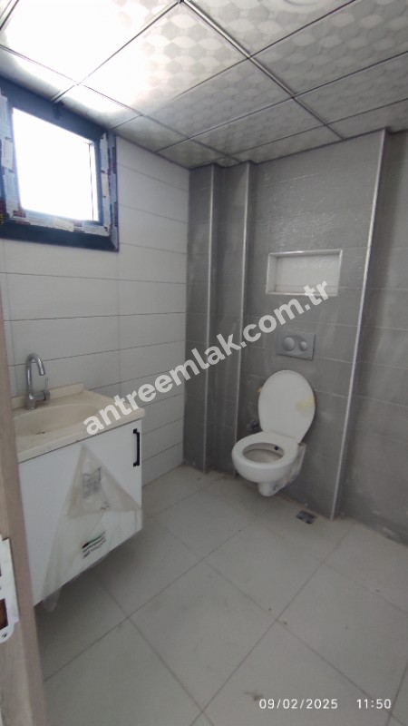 Antre Emlak'tan Satılık Gülyaka Mahallesinde 4+1, Ebeveyn Banyolu Doğalgazlı Asansörlü Otoparklı Sıfır Dubleks Daire